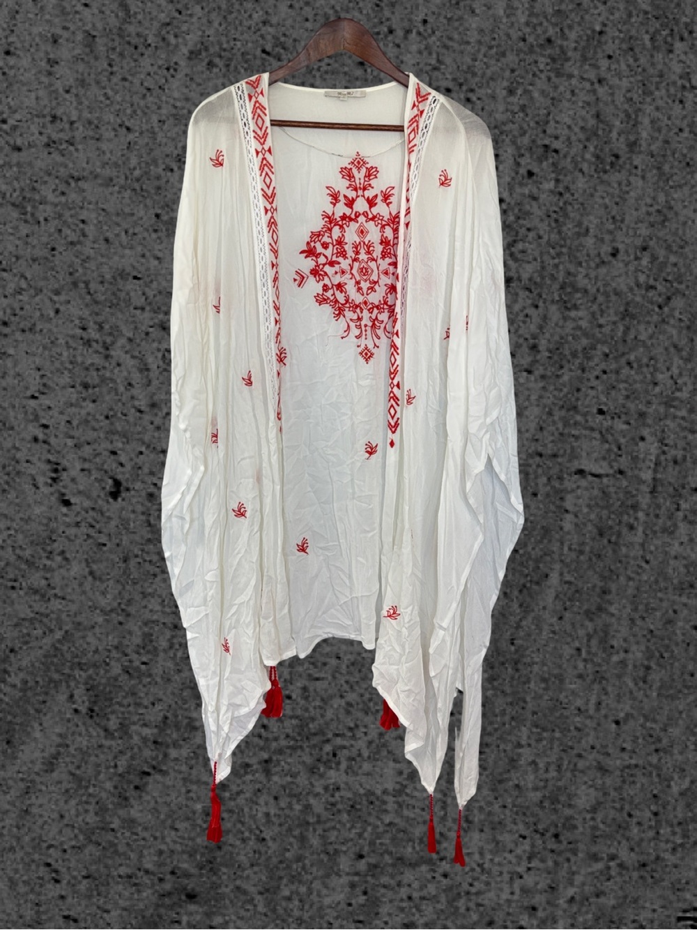 Miss Me White and Red Embroidered Poncho